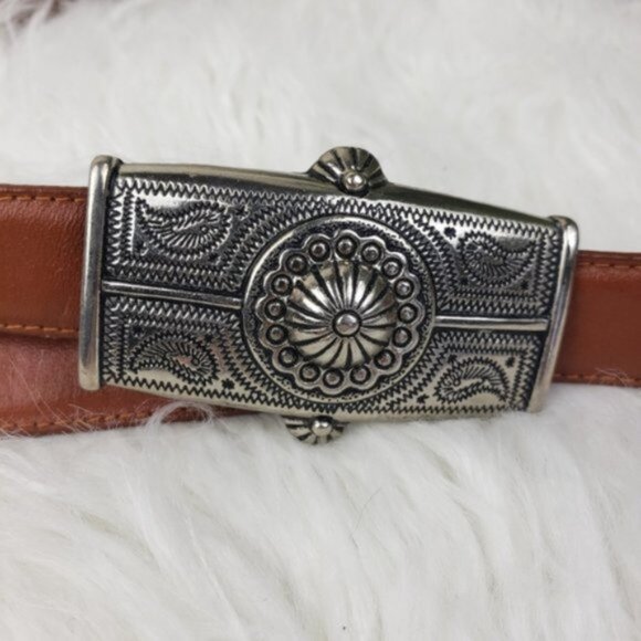 Vintage Brown Leather Belt with Ornate Silver Buckle main image 2